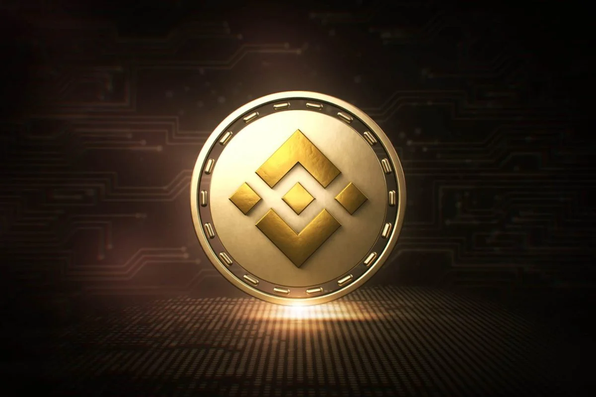 Binance Coin price keeps close to pattern framework, while BNB triggers buy signal