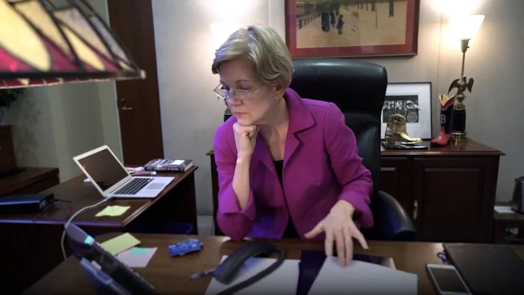 Senator Warren confuses MakerDAO for The DAO a failed 2016 project - Coinscreed Latest Bitcoin and Crypto Updates