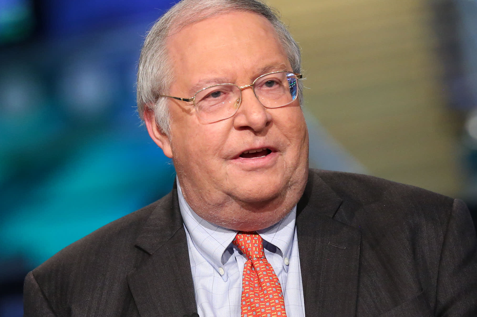 Billionaire investor Bill Miller expresses support for Bitcoin but is doubtful of altcoins