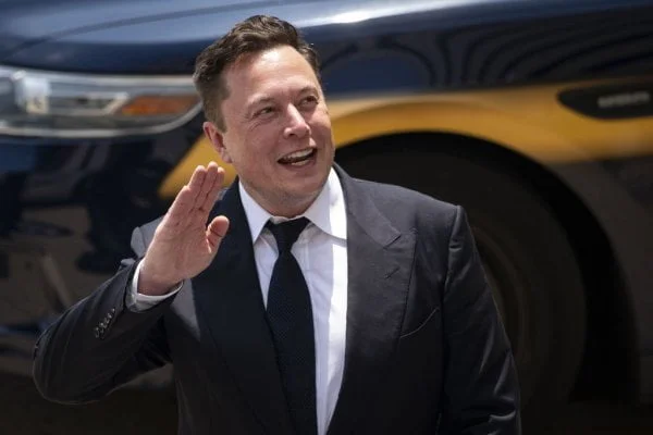 U.S Securities and Exchange Commission SEC Investigating Elon Musk Over Tweet