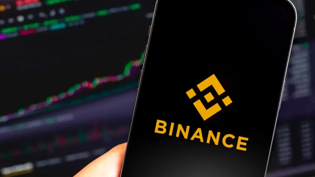 Binance Temporarily Suspends Transactions on Solana (SOL)