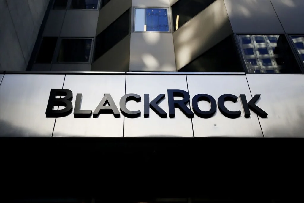 Bloomberg Questions BlackRock XRP Trust Filing's Authenticity