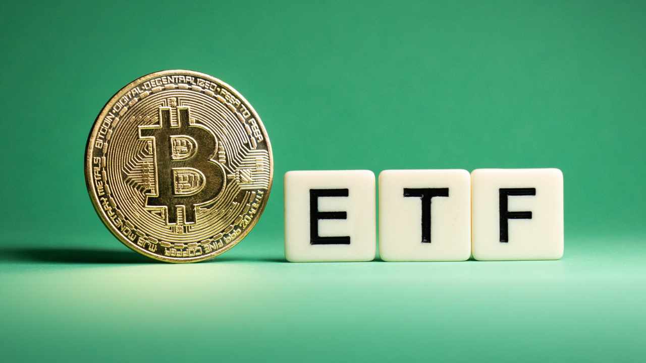 Spot Bitcoin ETFs Record Combined $1.2B Outflows in 8 Days