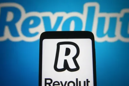 revolut 1 - Coinscreed Latest Bitcoin and Crypto Updates