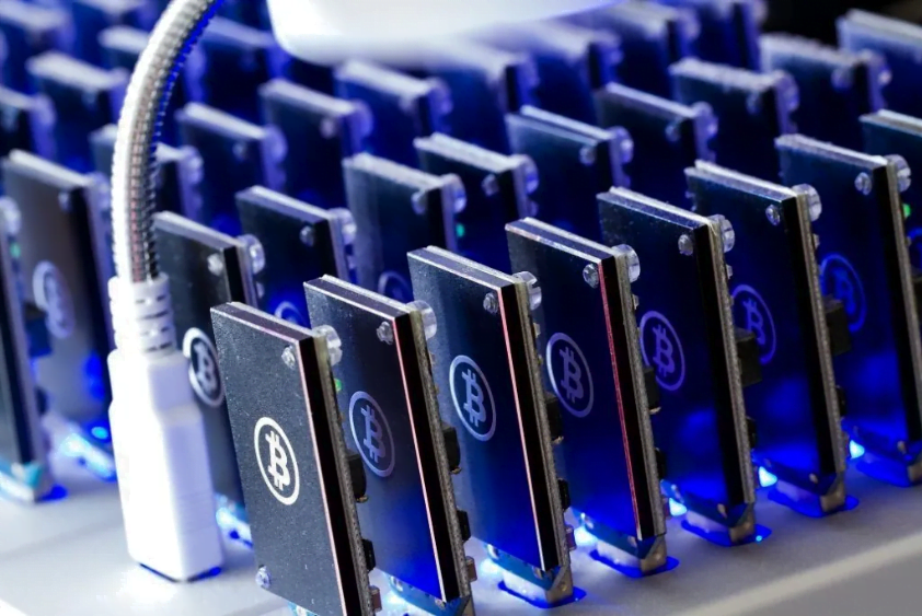 Stronghold Digital Bolsters Balance Sheet by Cutting Costs