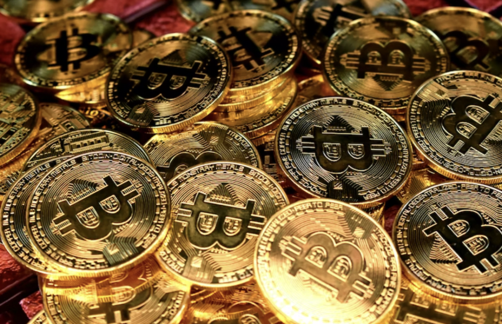 United States Gov’t Transfers $922M Worth of Seized Bitcoins