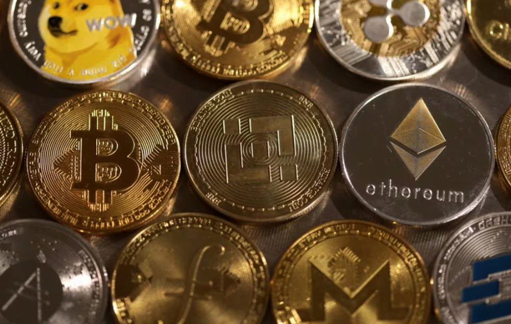 Crypto Users Surge Over 580M Globally in 2023 - Crypto.com