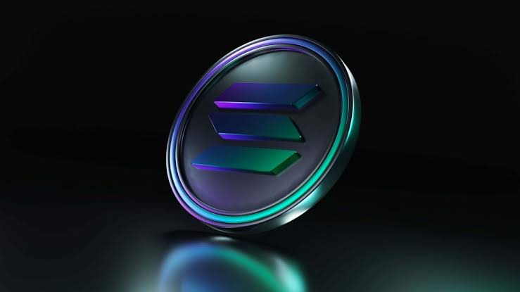 Solana Alpenglow Upgrade Ignites Bullish Hopes but Raises Risks Around $300 Target