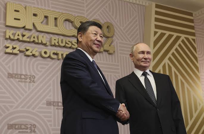 Russia Pushes BRICS Trade Independence, Denies Anti-Dollar Agenda Amid Global Shift