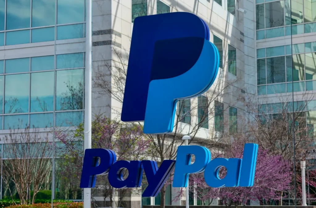 PayPal announces that  UK customers can now hold and trade crypto 