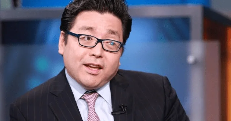 Tom Lee's Fundstrat Global Advisors predicts Ether will hit $4,900 in the near future