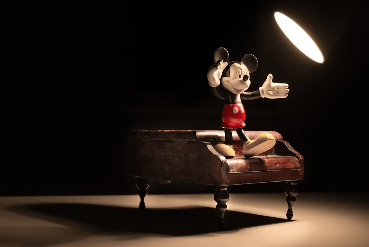 VeVe and Disney launch Mickey Mouse NFTs