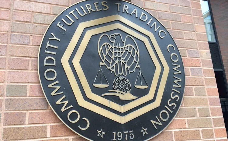 CFTC Warns Crypto Clearinghouses, Urges Rulemaking