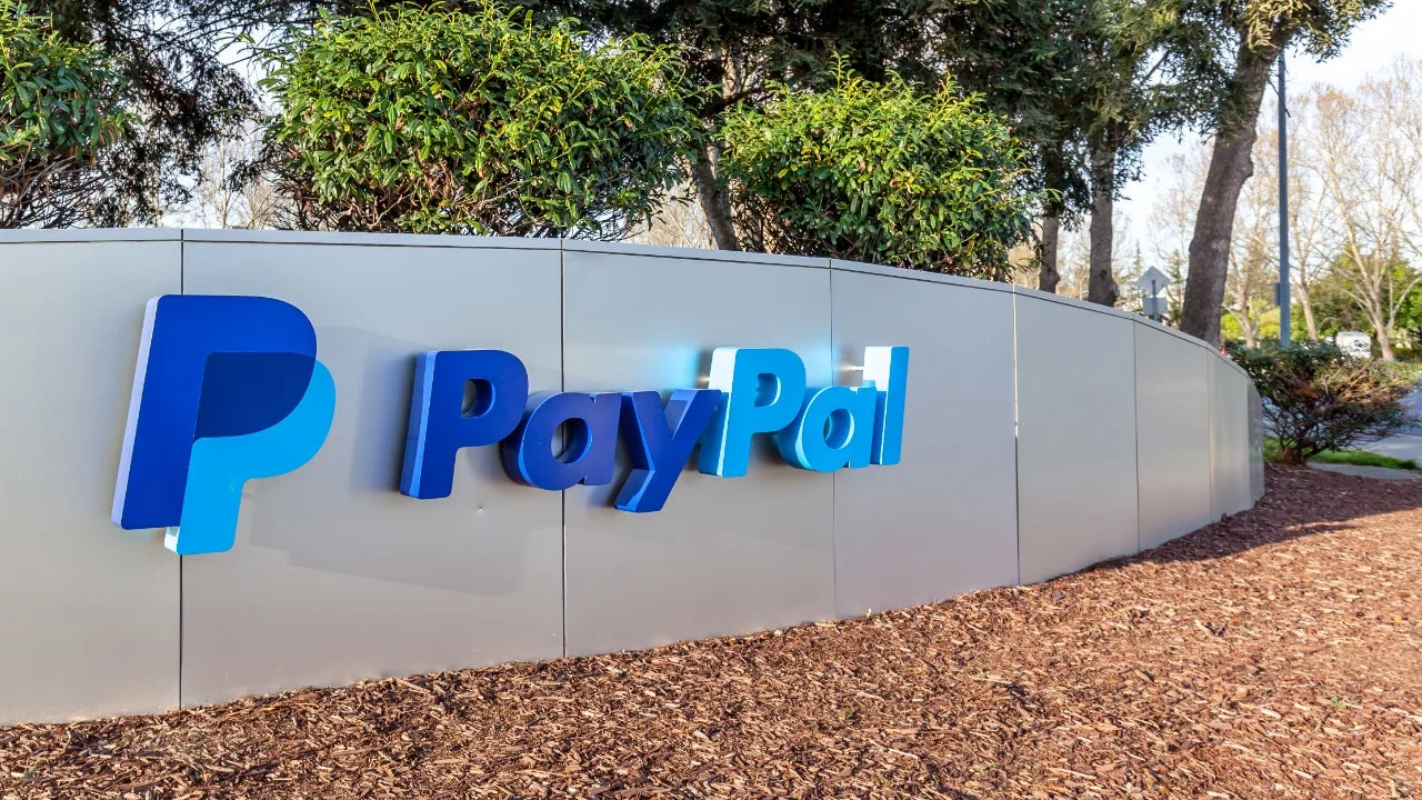 PayPal Explores Blockchain's Layer 2 Solutions and NFTs