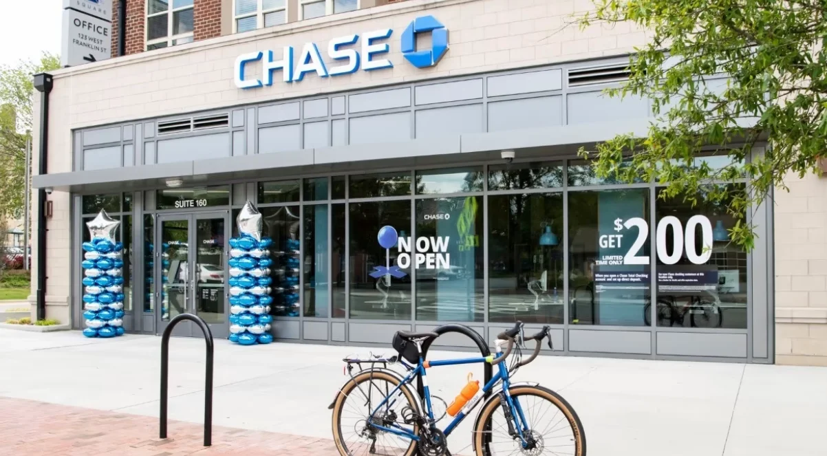 Chase Bank UK to Restrict Cryptocurrency Transactions