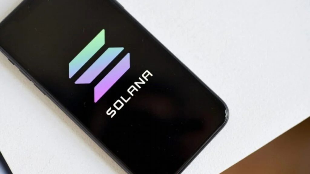 Solana Mobile Opens Preorders for New Smartphone