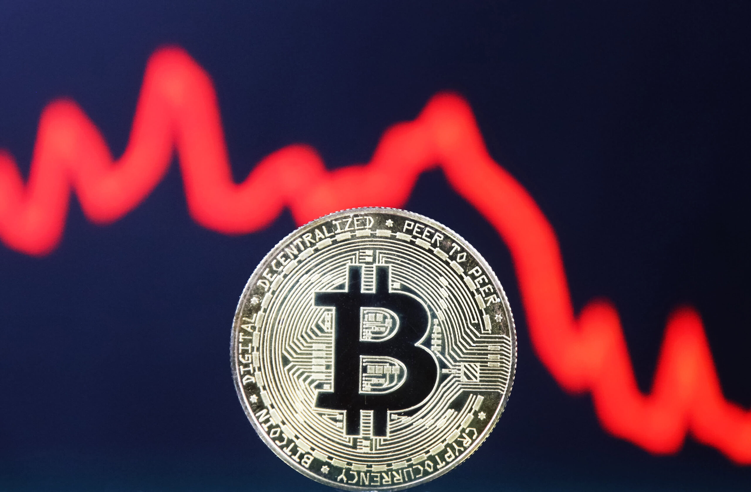 BTC Faces $2.7 Billion Liquidation Trigger at Key Level