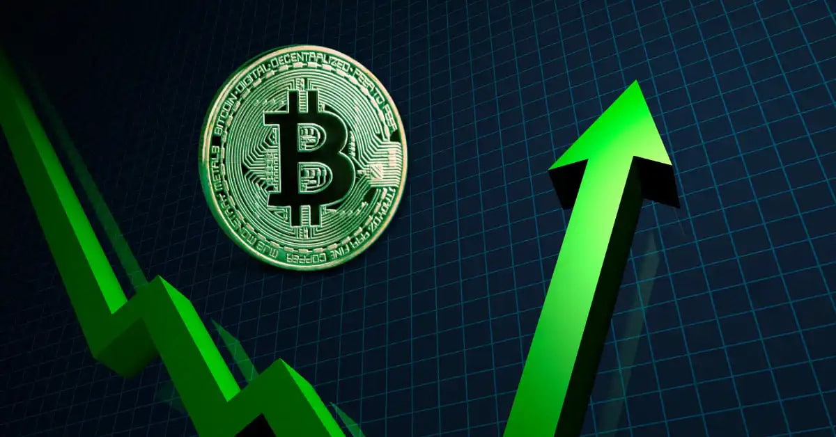 Bitcoin Price Breakout: Bullish Pattern for $74000