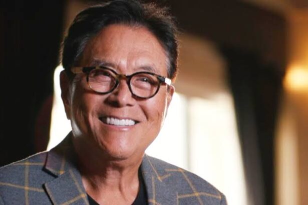 Robert Kiyosaki Stands With His Crypto Crash Forecast