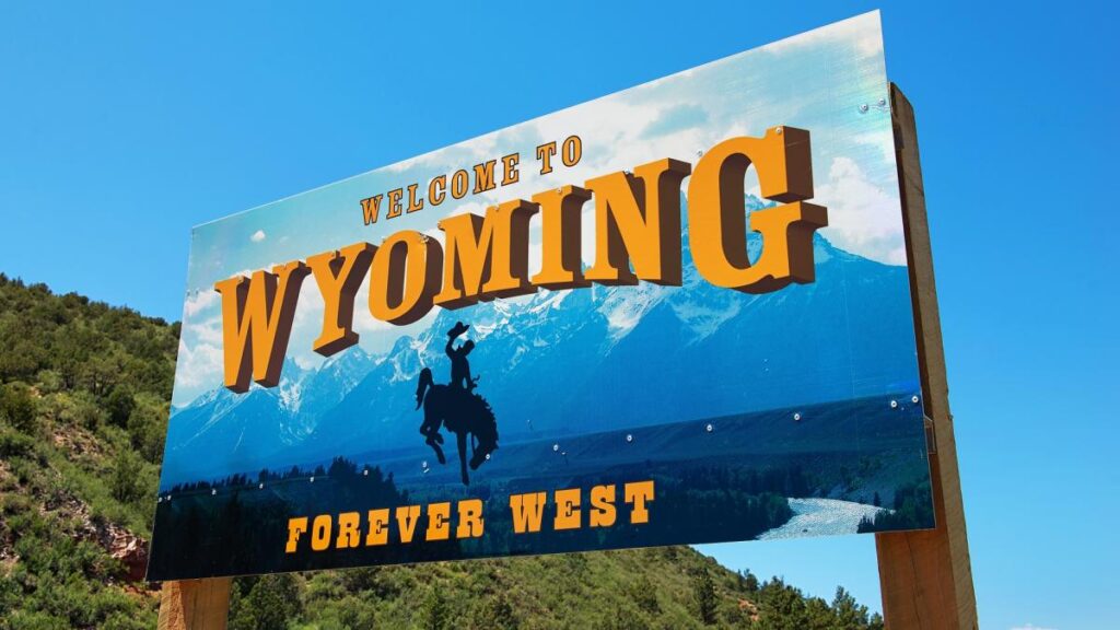 Wyoming May Launch Stablecoin in Q1 2025 - Governor