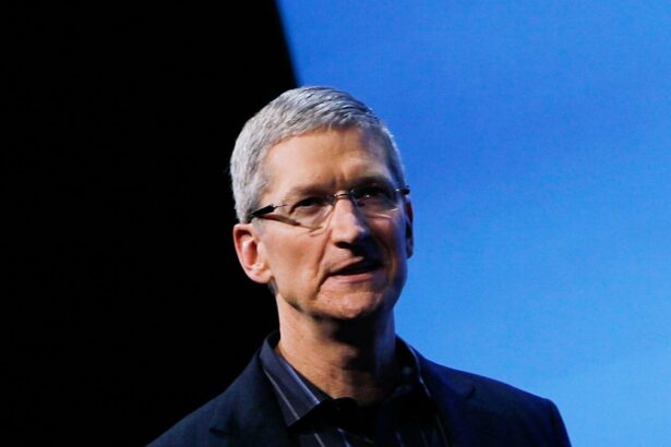 Hackers Use Deepfake Tim Cook to Promote Crypto Scam at Apple Event