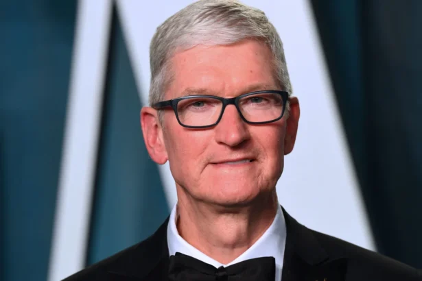 Apple CEO 1 - Coinscreed Latest Bitcoin and Crypto Updates