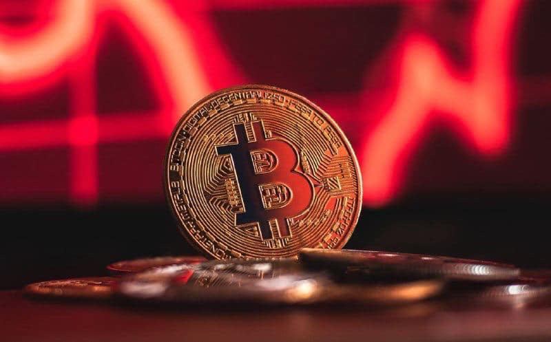 Bitcoin Hits $58K Amid Tech Stock and Asian Market Rally