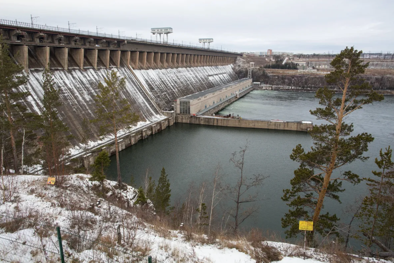 Bratsk hosts one of the world’s largest hydroelectric power stations. Source: Reuters