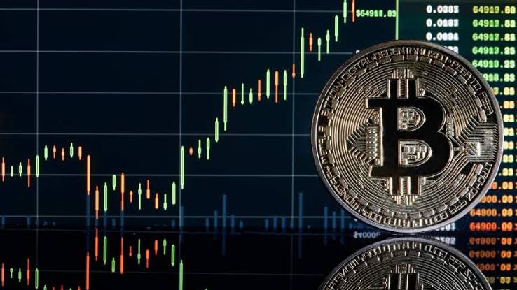 Bitcoin May Reach $180K by The End of 2025